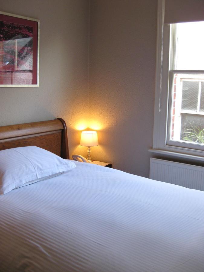 Amherst Guesthouse Reading Exteriör bild